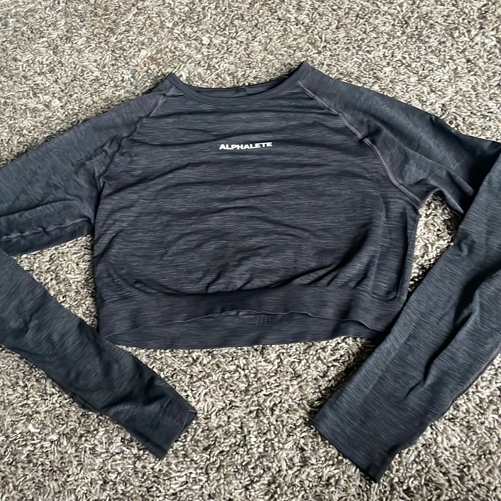 Alphalete amplify long sleeve
